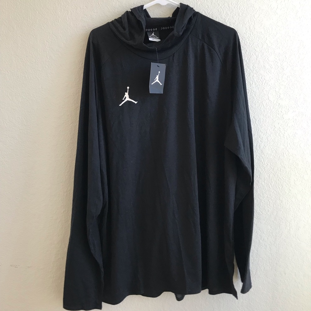 NWT Men’s Jordan black long sleeve hooded shirt xxl
